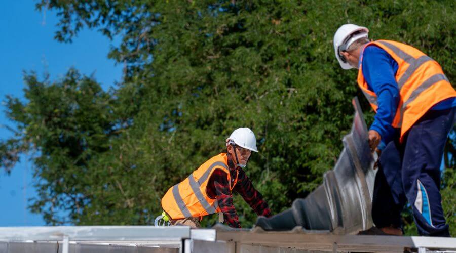 Professional Flat Roofing Installation in Jayess, MS